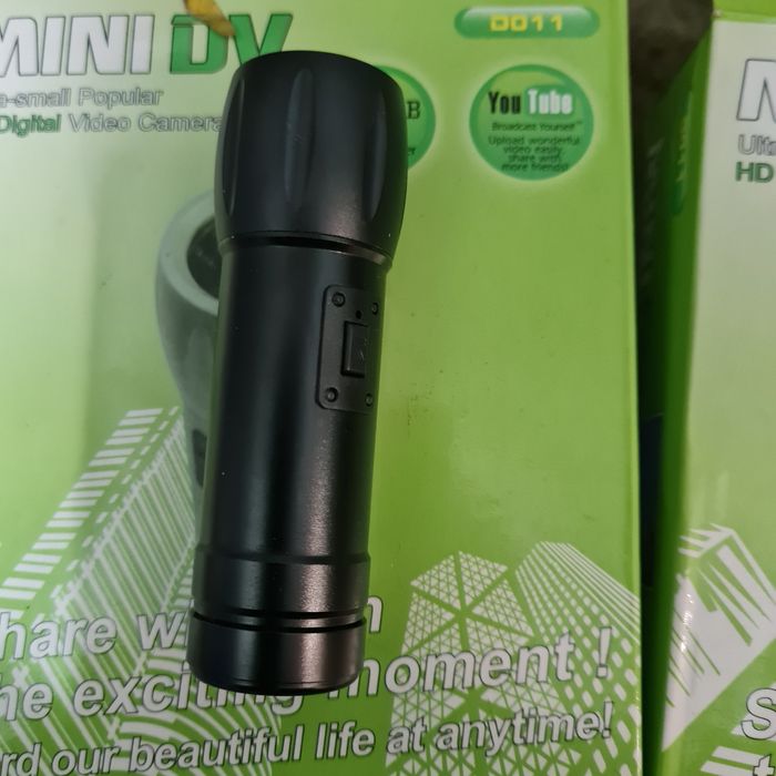 Lanterne cu camera ascunsa - noi, 2 buc...defecte