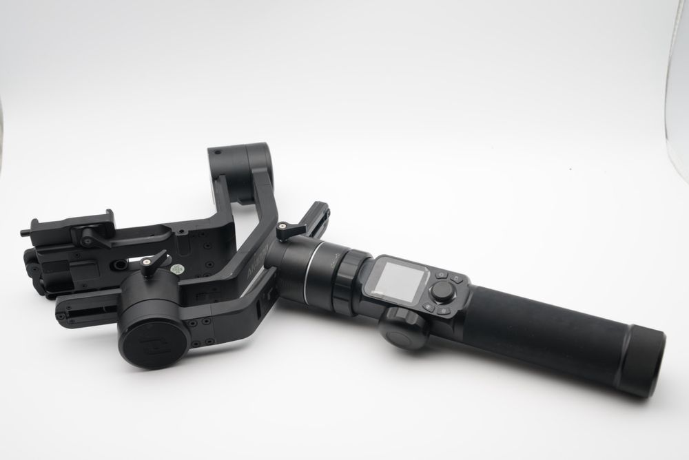 Stabilizator FeiyuTech AK4000