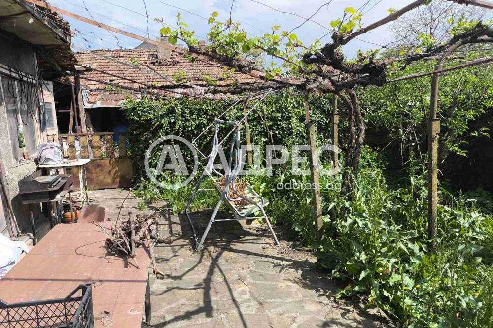 Продава се Къща в Разград, Варош - 75 кв.м за 1666 €/кв.м - Снимка #4