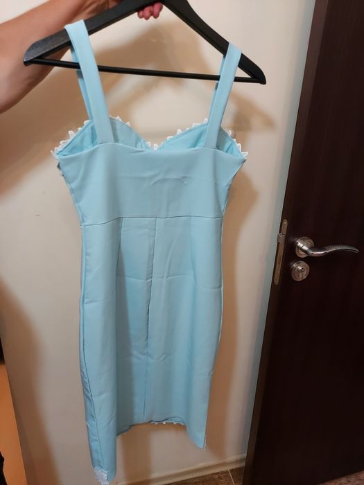 Чисто нова рокля