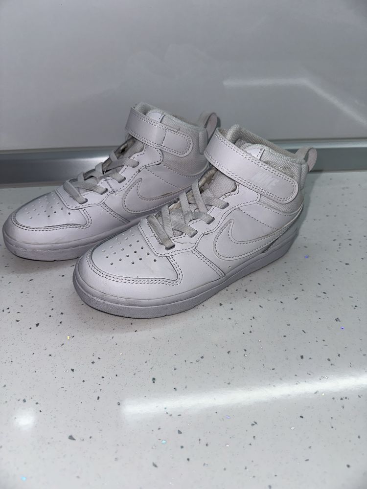 Маратонки Nike