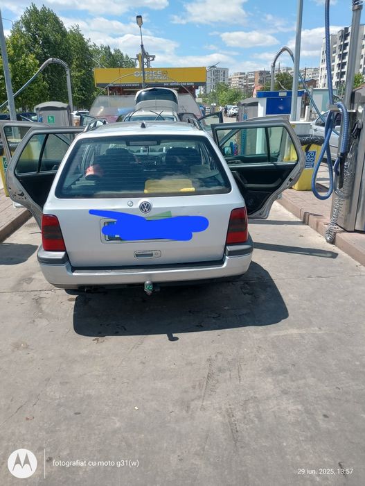 Vând/schimb  golf 3,benzină