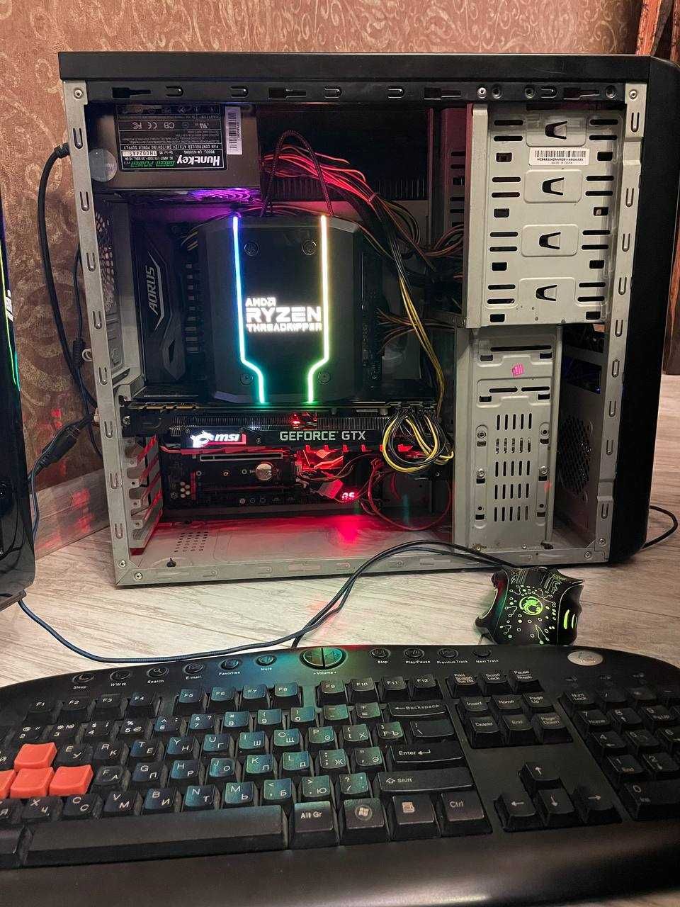 Компьютер на базе AMD в сборе
