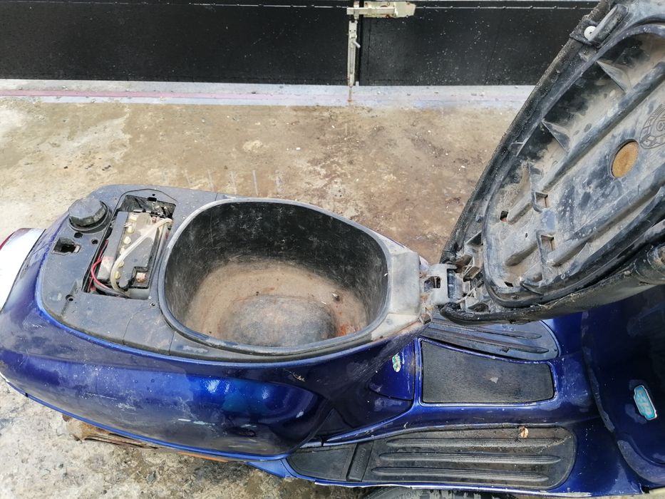 Carenaj Piaggio Vespa Et4 125