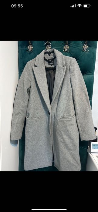 Palton gri lungime medie