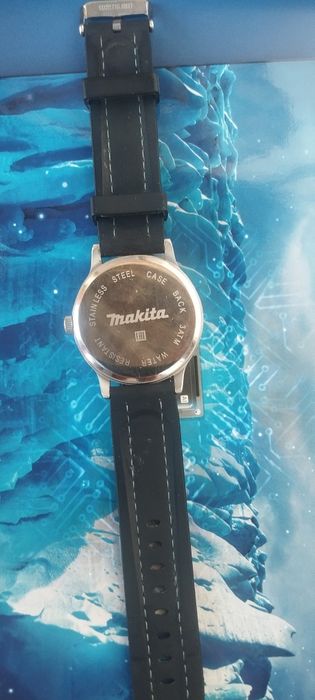 Часы Makita data watch