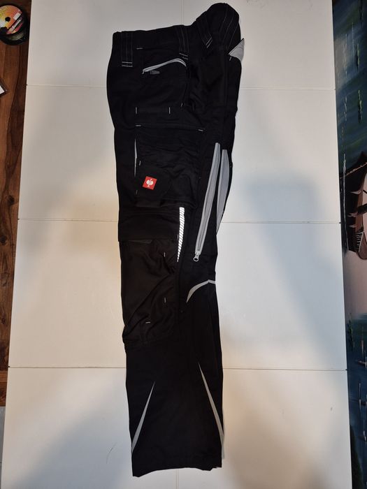 Engelbet Strauss  46 / M motion pantaloni  lucru