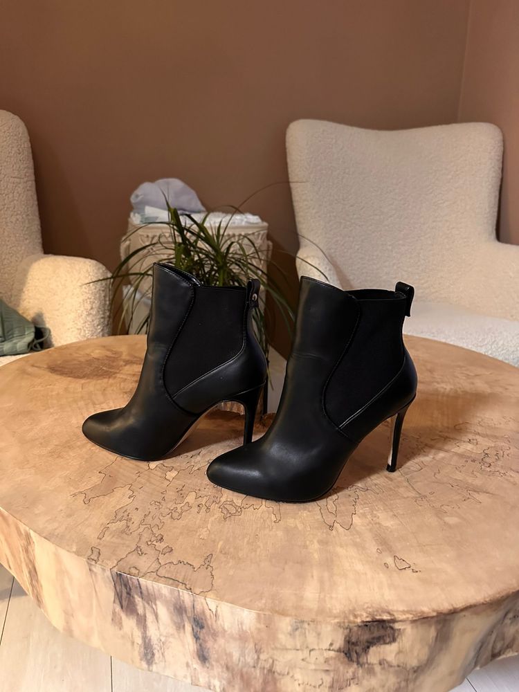 Botine Zara, marimea 37