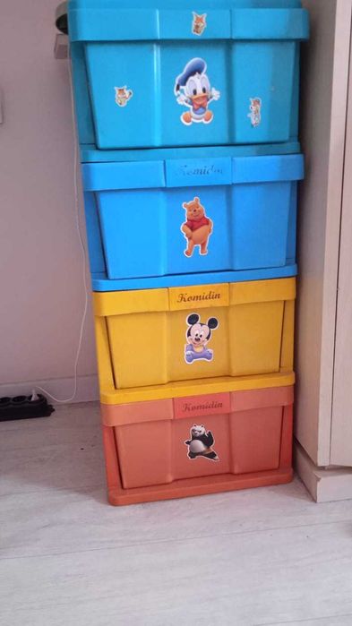 Продам детский шкаф для вещей