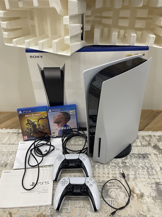 PlayStation 5 с дисководом