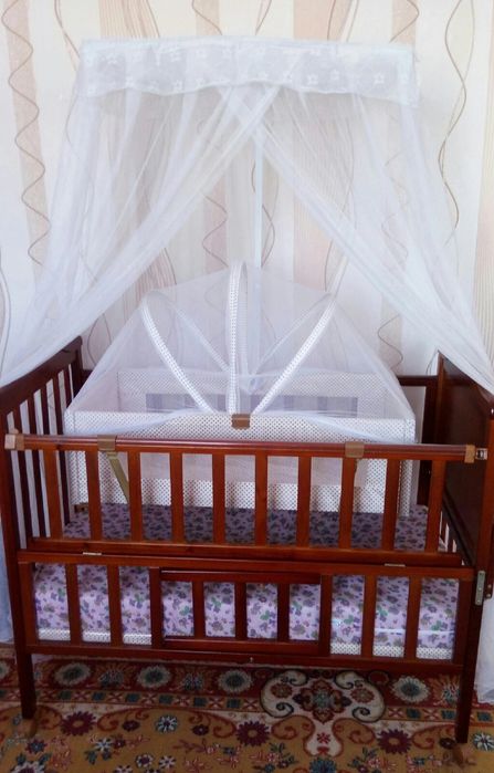 Продам кроватку в отличном состоянии