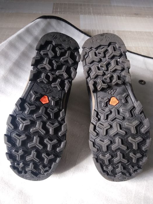 Детски туристически обувки Quechua 35 номер