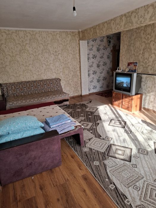 Сдаётся полуторка посуточная, почасовой цена 8000тг