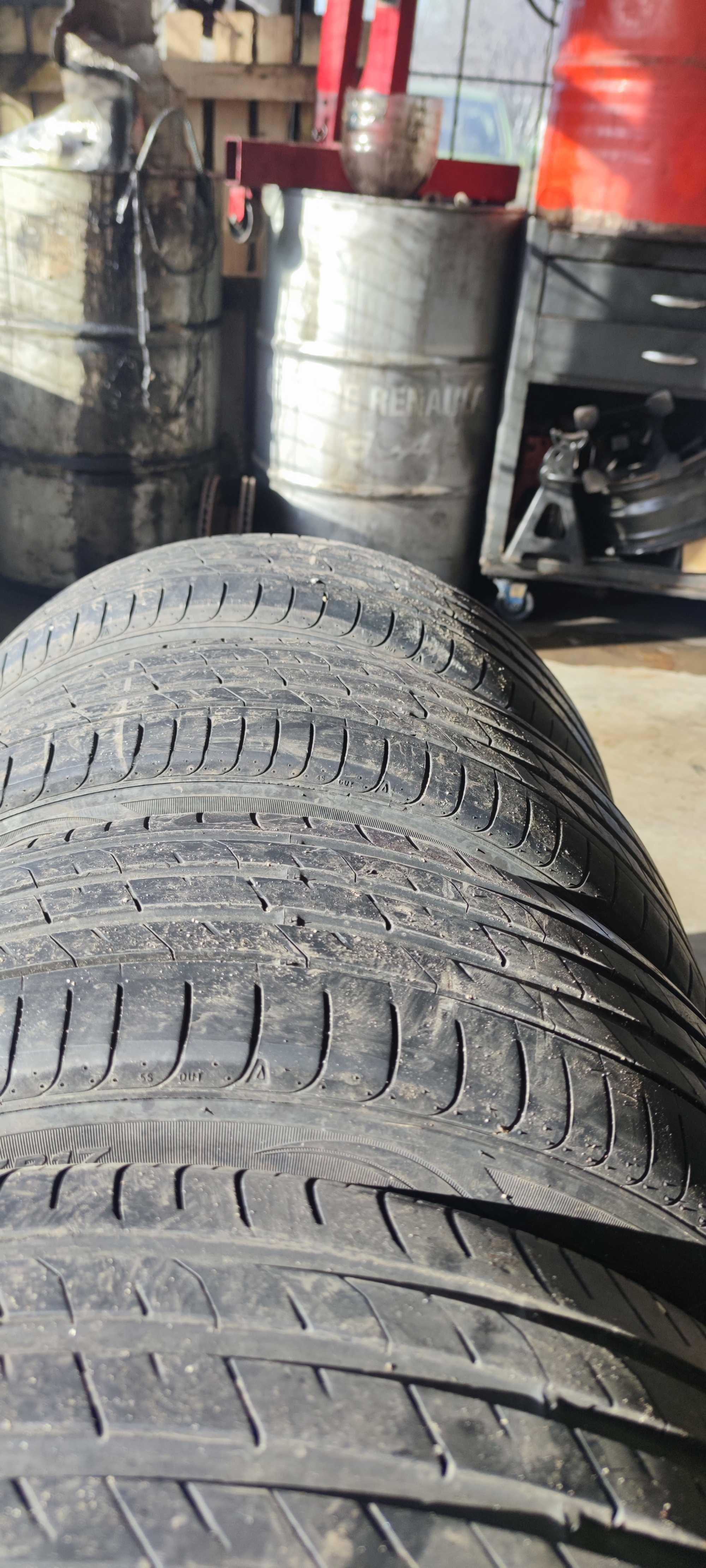 Летни гуми 225/55R17 XL 101W