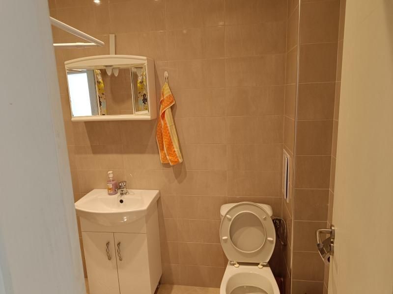 Дава се под наем Двустаен апартамент в Пловдив, Гагарин - 73 кв.м за 325 € - Снимка #4