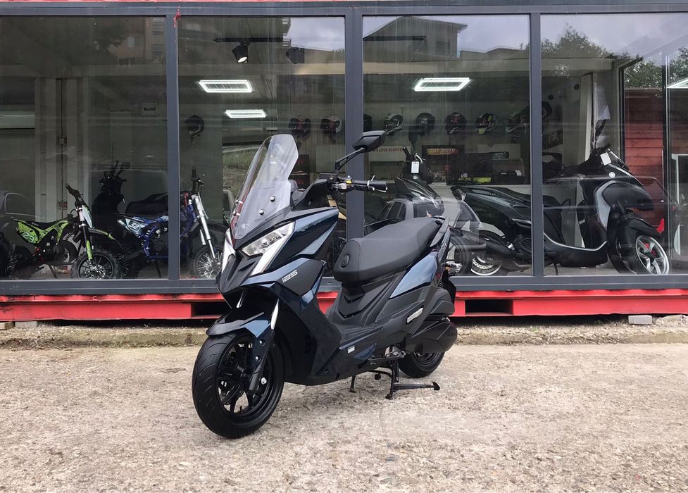 Scuter Kymco Dink 125 cm NOU !