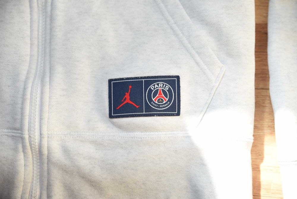 PSG Air Jordan, оригинално горнище качулка, размер S.