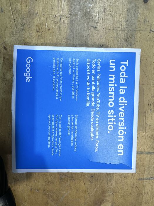 Google chromecast 4k si full hd