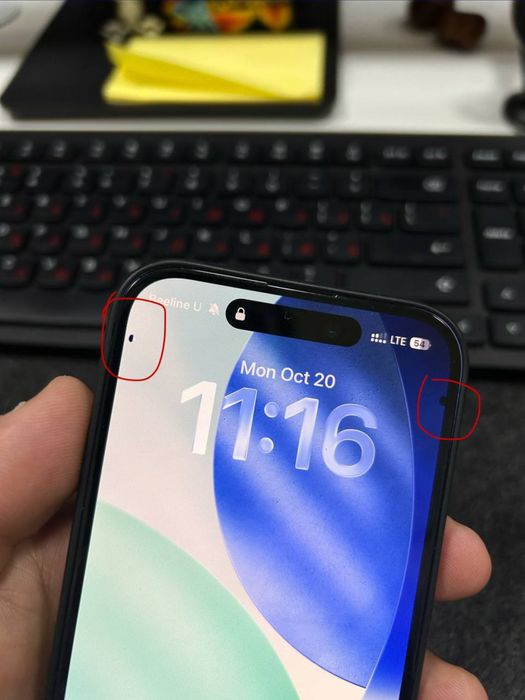 Iphone 16 blue titanium