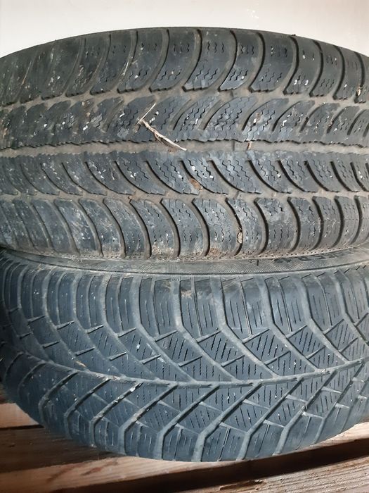 Anvelope iarna 205 55 16 cu jante Opel 5x110 capace r16 Astra Zafira