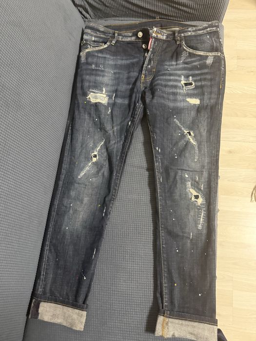 Blugi in stare perfecta marca dsquared2