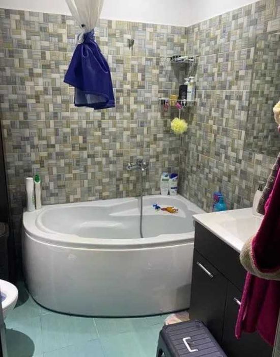 Дава се под наем Тристаен апартамент в Пловдив, Каменица 1 - 84 кв.м за 183.6 € - Снимка #1