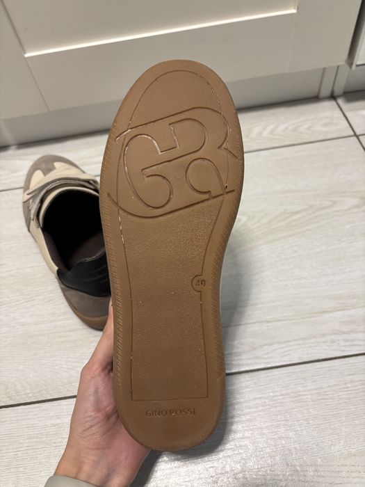 Adidasi de piele Gino Rossi 40