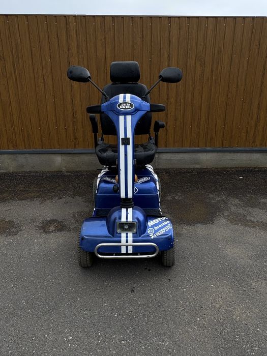 Carucior pentru varstnici electric