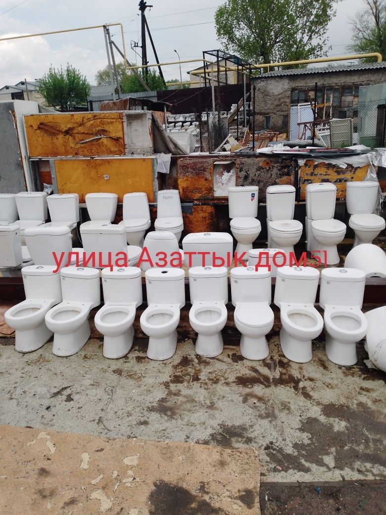 Улица Азаттык дом51  Продам  Детские унитазы