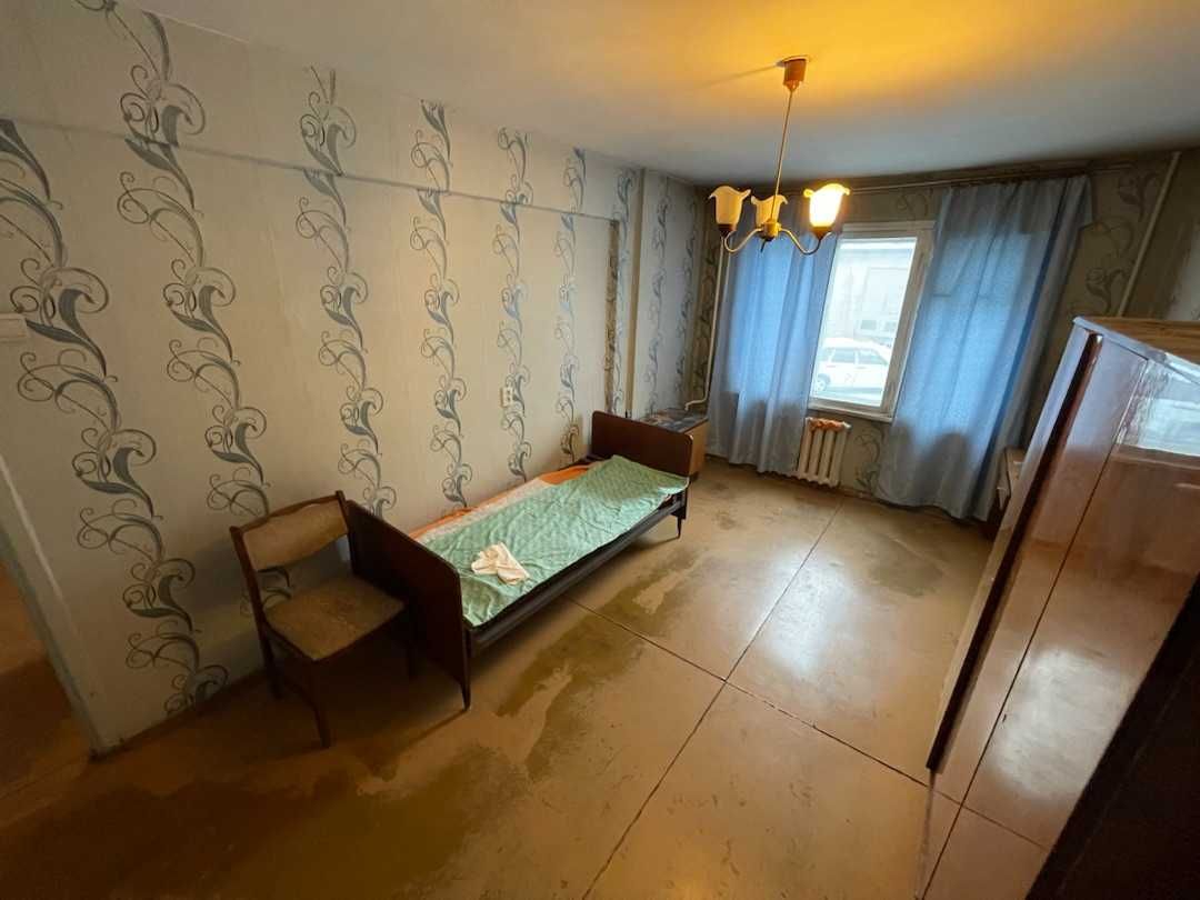 3-комнатная квартира, 65 м², 1/5 этаж, Бажова 347