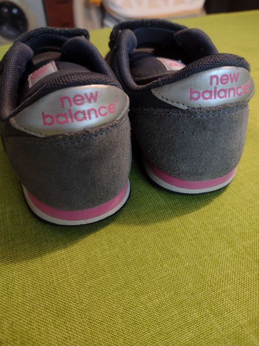 Детски маратонки за момиче