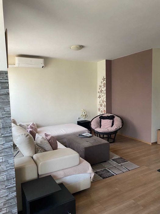 Тристаен апартамент под наем в кв. Кючук Париж