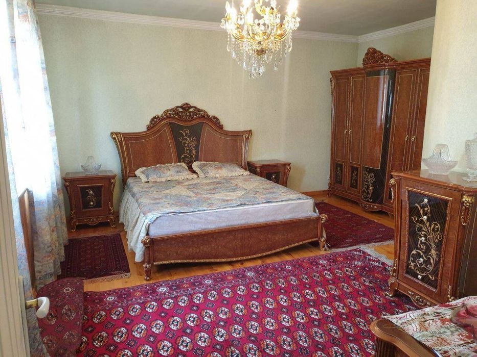 Bog'li uyimni sotaman 620 m2 2 uy 7 xonali