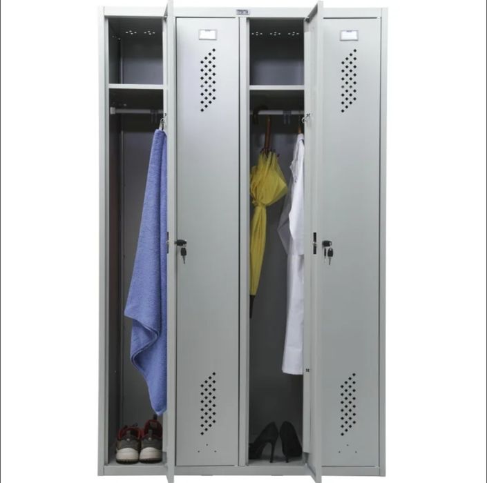 Шкаф для одежды металлический