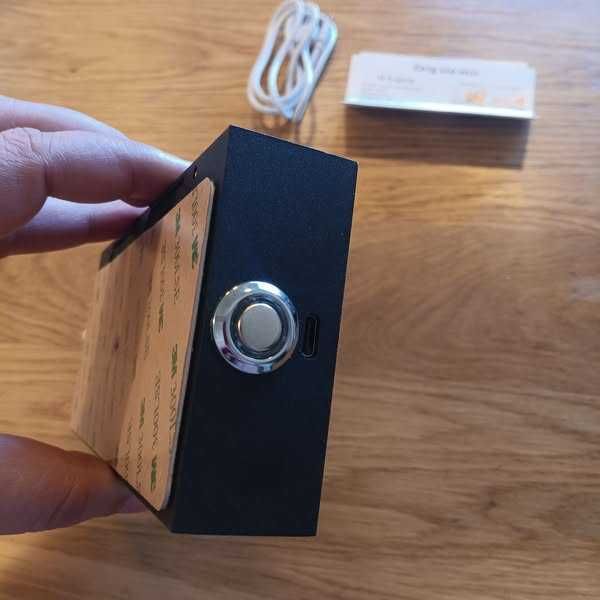 НОВА! USB LED стенна лампа, димируема, магнитна, 6W, 4000mAh