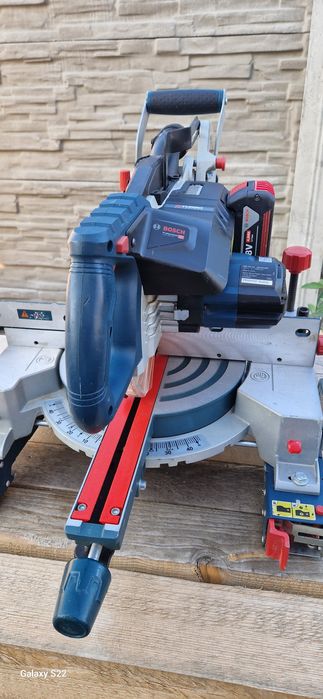 Bosch circular stationar pe acumulatori
