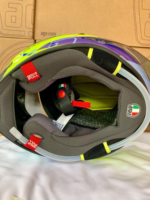Casca agv pista Valentino Rossi