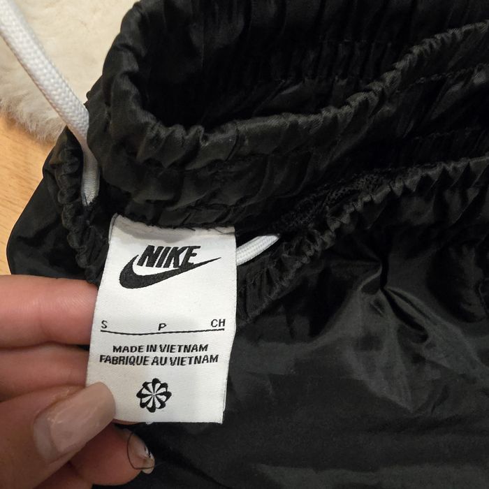 Шушляково долнище Nike