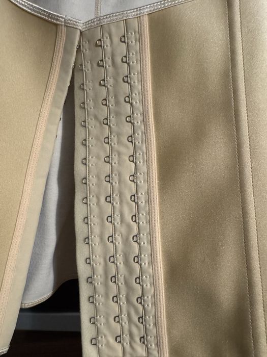 Lenjerie modelatoare corset marimea 36