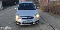 Opel Zafira 1.9 TDII diesel

-An 2007 
6 viteze 
120 de cai 
-km 29200