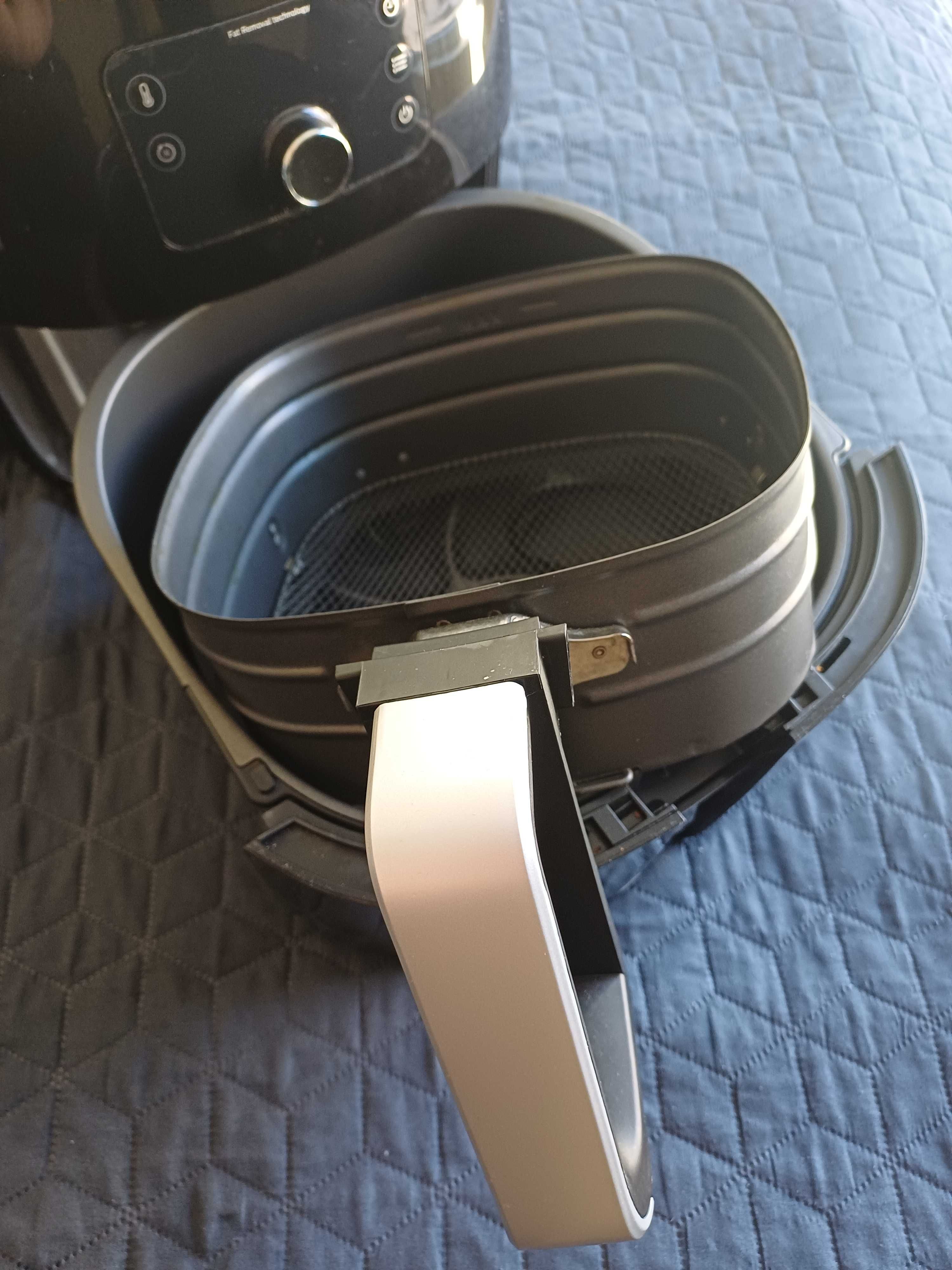 Philips Airfryer XXL HD9650 – Черен, 2225W