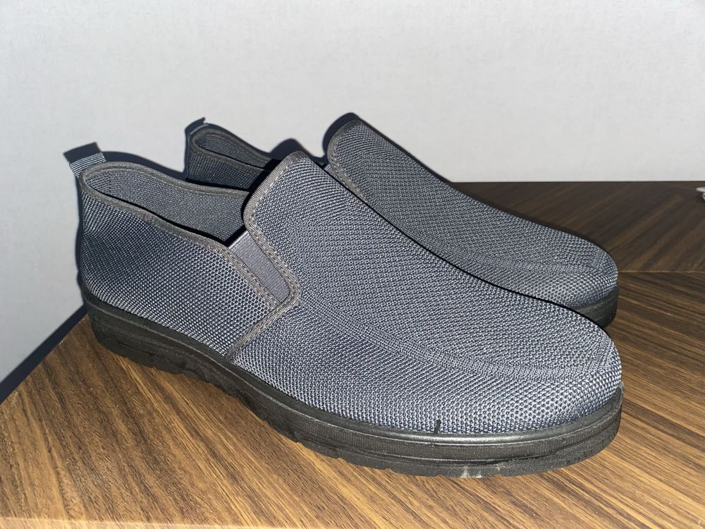 Новые кросовки (мокасины)