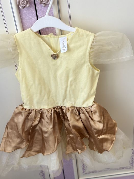 Платья для девочек 1-2 года пакетом.