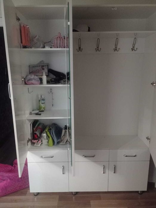 Шкаф для прихожей