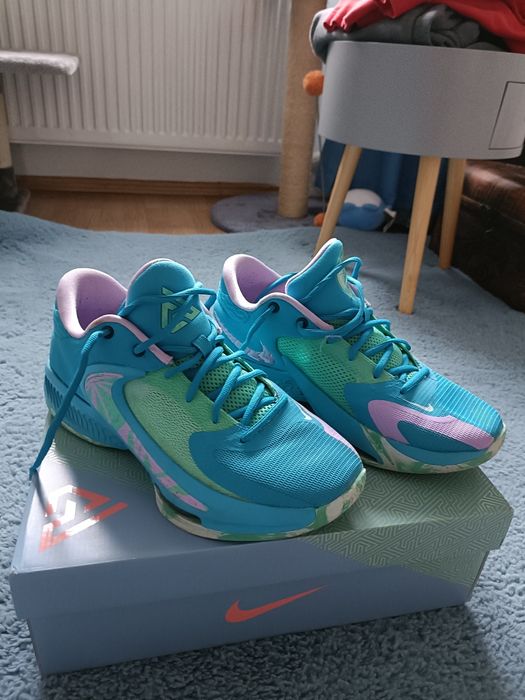 Vand Nike Zoom Freak 4 Birthstone mar. 42.5