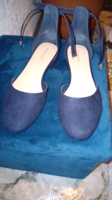 Ниски дамски обувки