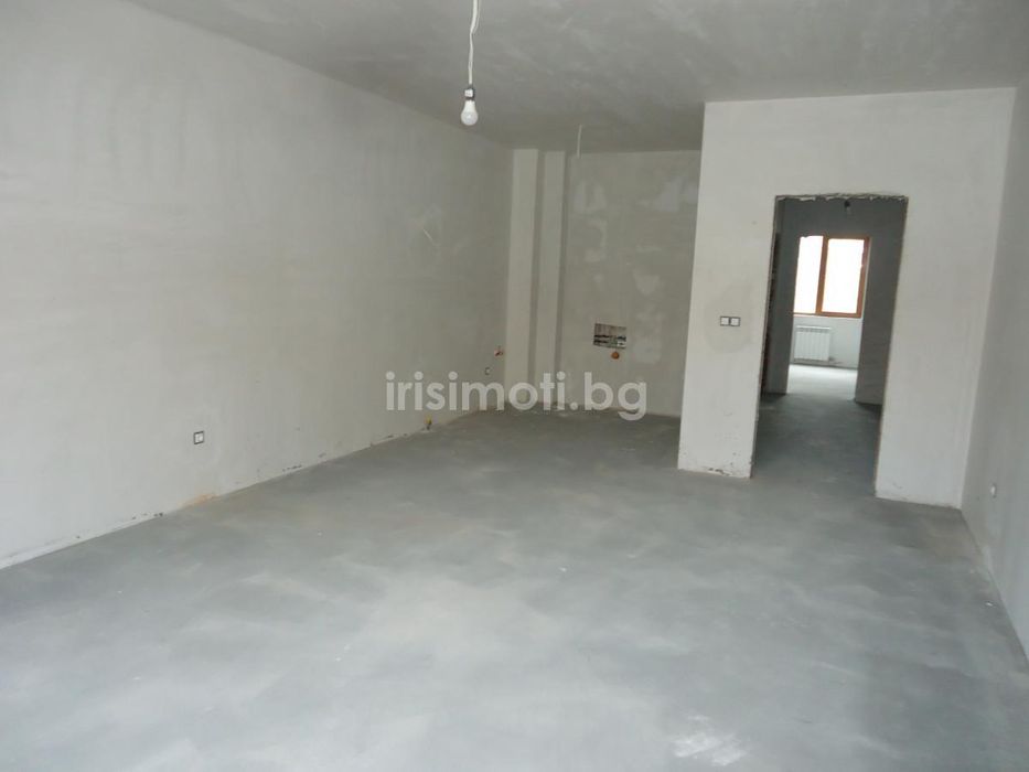 Продава се Четиристаен апартамент в София, Манастирски ливади - 167 кв.м за 1798 €/кв.м - Снимка #2