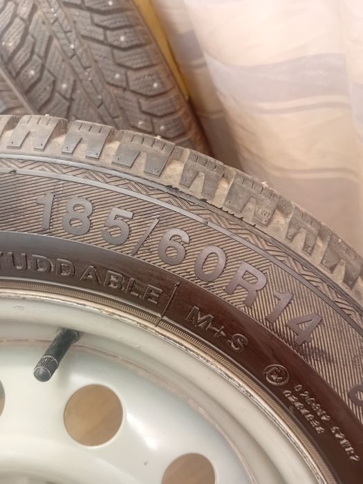 Шины  зимние,шированные