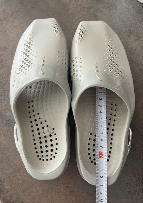 Pantofi sport Nike MMW 005