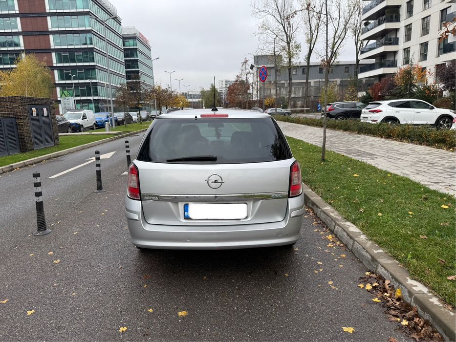 Opel Astra H BREAK (Caravan) 1.7 CDTI Eco Flex 2011